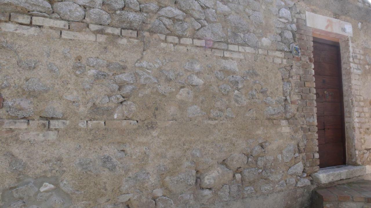 San Valentino in Abruzzo CiterioreDepandance Elvira Basilicoアパートメント エクステリア 写真